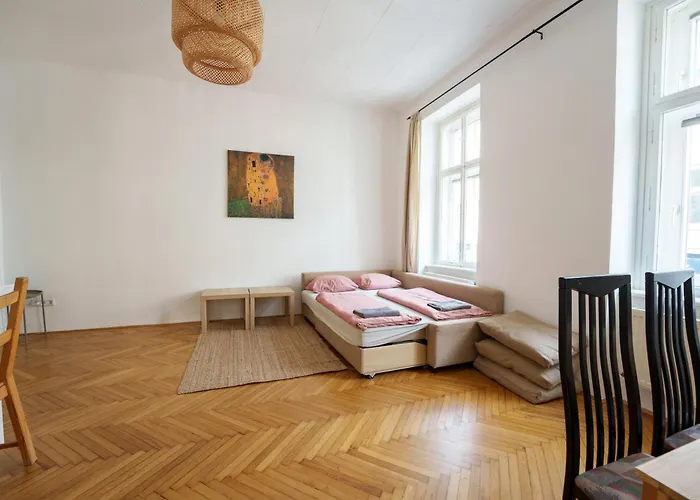 Living - Rustengasse *